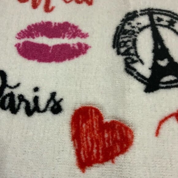 Paris Kiss Bathroom Rug Eiffel Tower Paris Rectangle 20 X 32 in White Multicolor - Picture 9 of 16